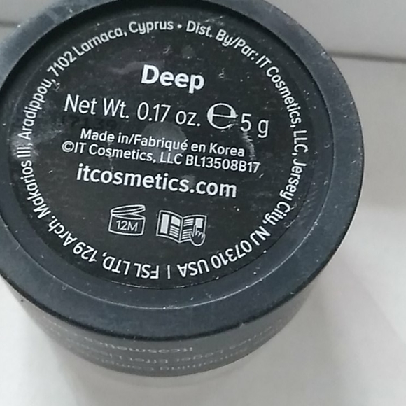 It cosmetics bye bye under eye concealing pot - Picture 3 of 3